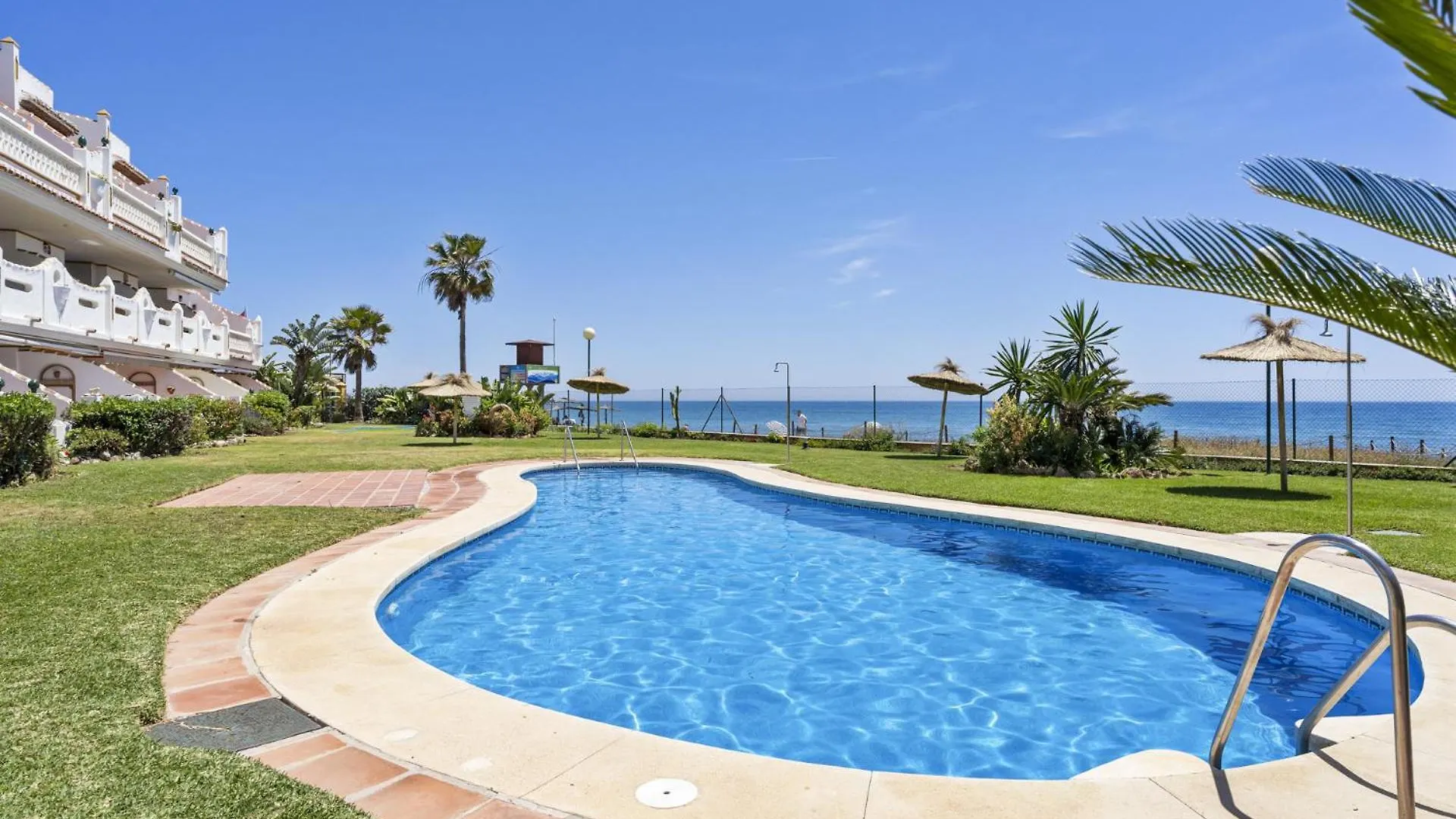 Mirazul - Beachfront Apartment In Calahonda Mijas 0*,  Spain