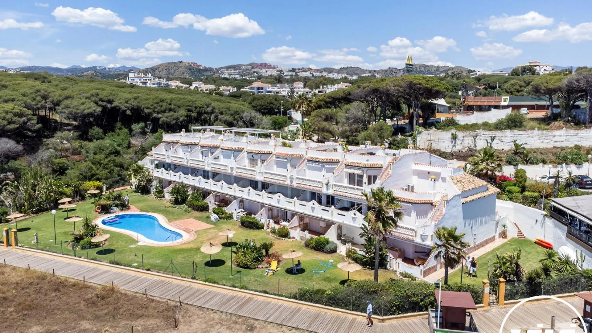 Mirazul - Beachfront Apartment In Calahonda Mijas