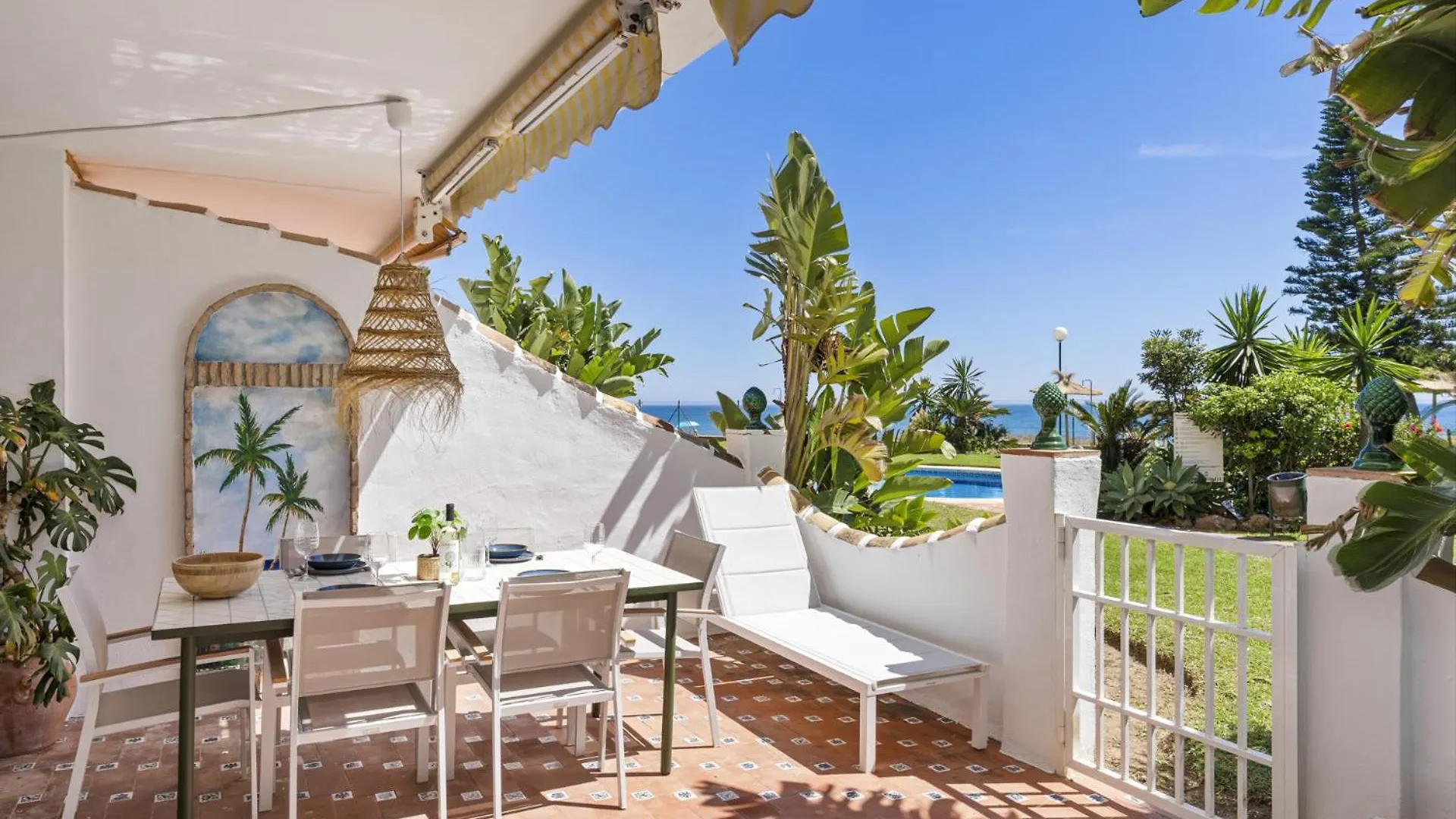 מיחאס Mirazul - Beachfront Apartment In Calahonda